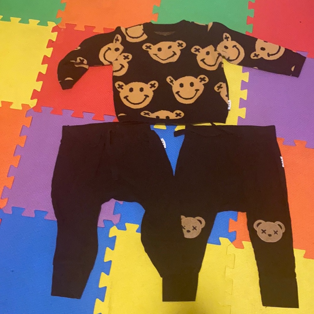 hux sweater and 2 pants
